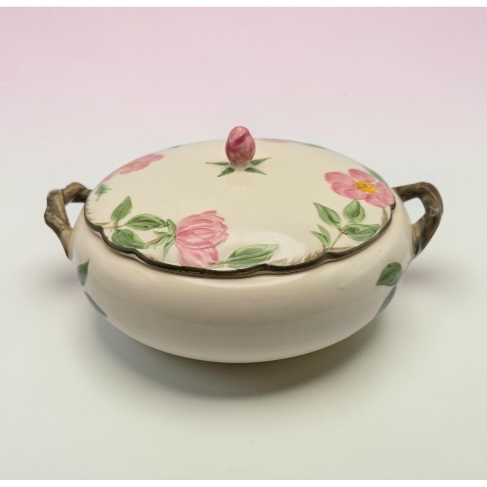 Vintage Franciscan Desert Rose Round Covered Casserole / Vegetable Dish USA
